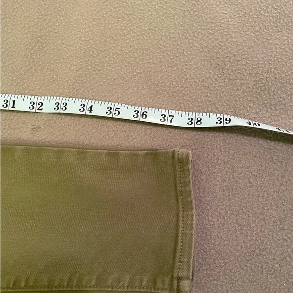 Old Navy Rockstar Mid-Rise Skinny Jeans. Olive Green. Size 10. - Picture 11 of 11
